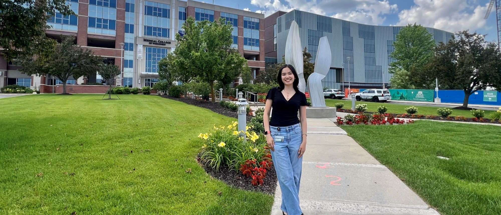 Raina Mari De La Cruz