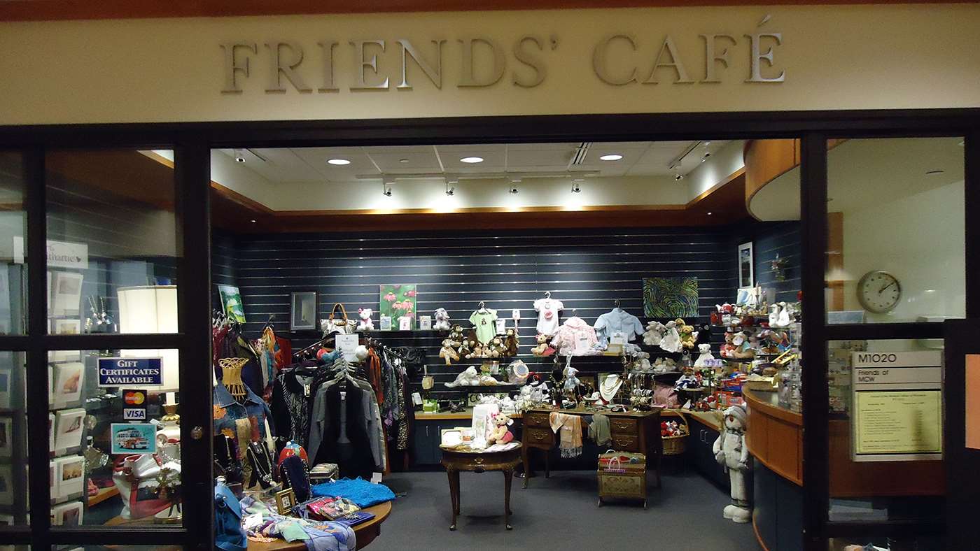 Friends Cafe, 2015