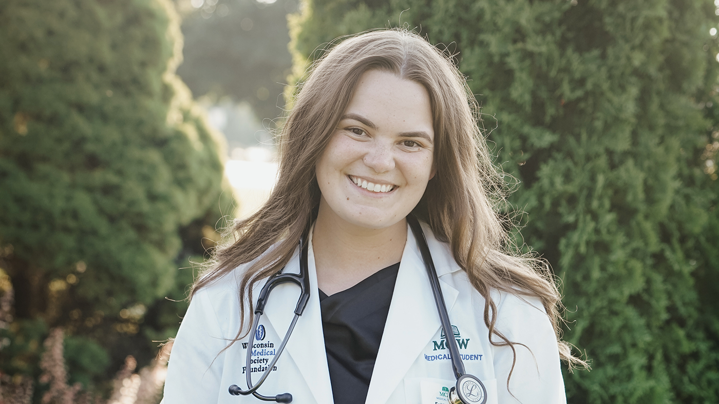 Faith Lundt MCW-Green Bay White Coat Ceremony